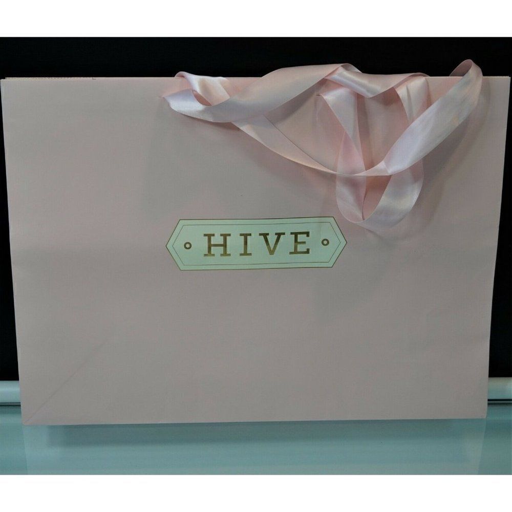Hive Boutique Store West Palm Beach Florida Tote Paper Gift Bag Rope Handle - Picture 2 of 7